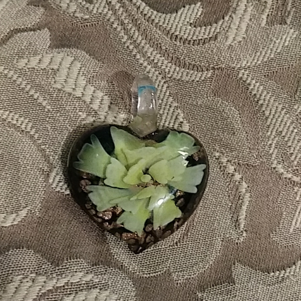 Necklace pendant